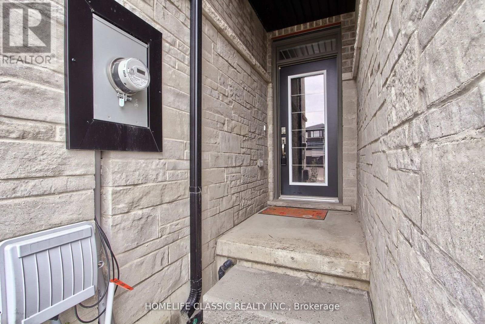103 Greenwich Avenue, Hamilton, Ontario  L8J 0L6 - Photo 3 - X13196442