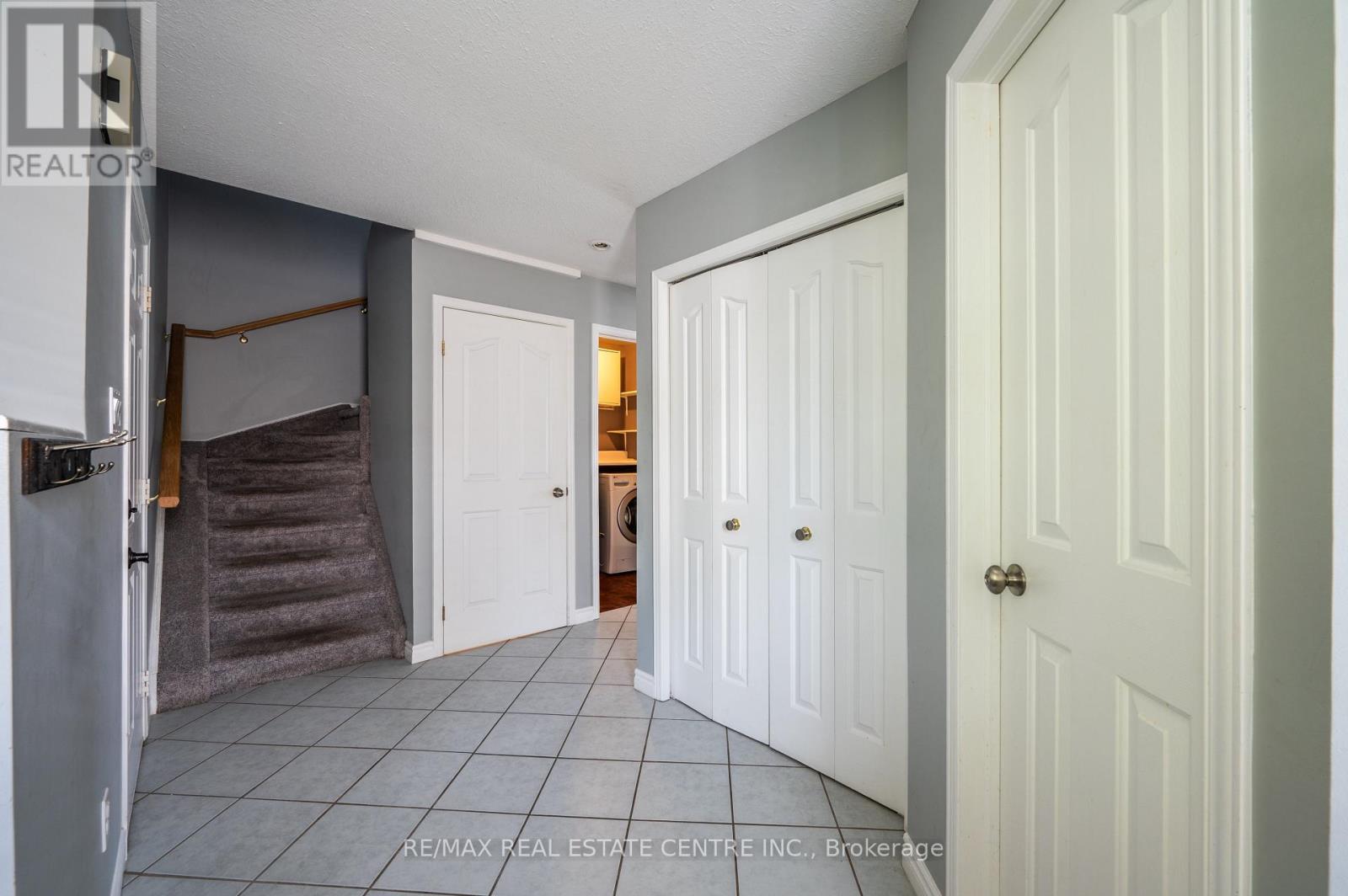 5 Tulip Drive, Tillsonburg, Ontario  N4G 5S6 - Photo 5 - X13197764