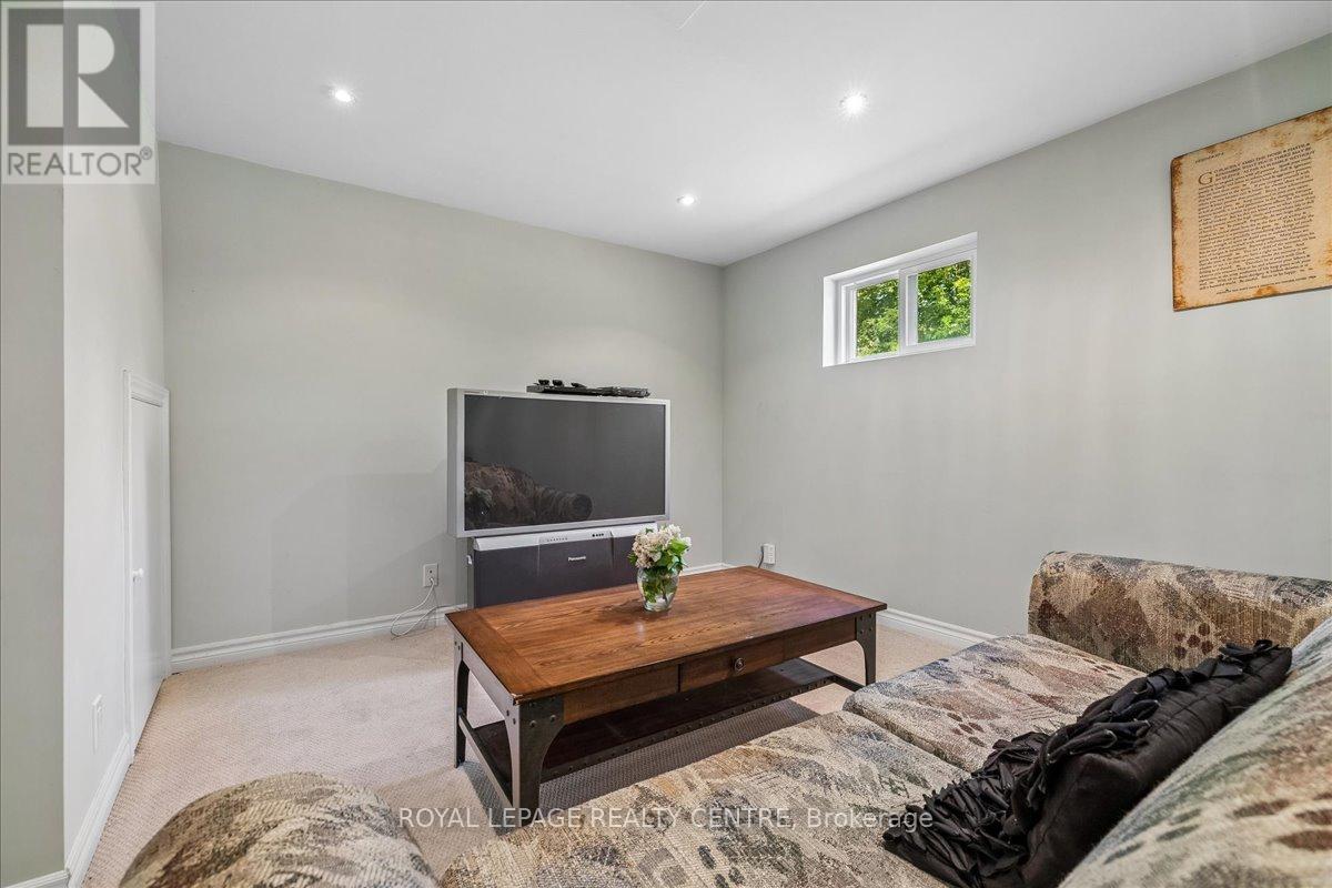 2613 Liruma Road, Mississauga, Ontario  L5K 1Y8 - Photo 25 - W13183190