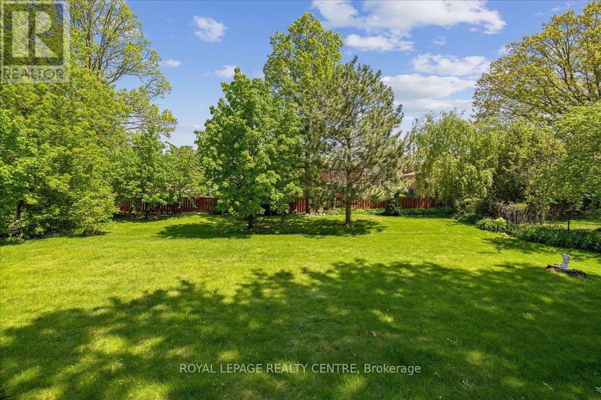 2613 Liruma Road, Mississauga, Ontario  L5K 1Y8 - Photo 36 - W13183190