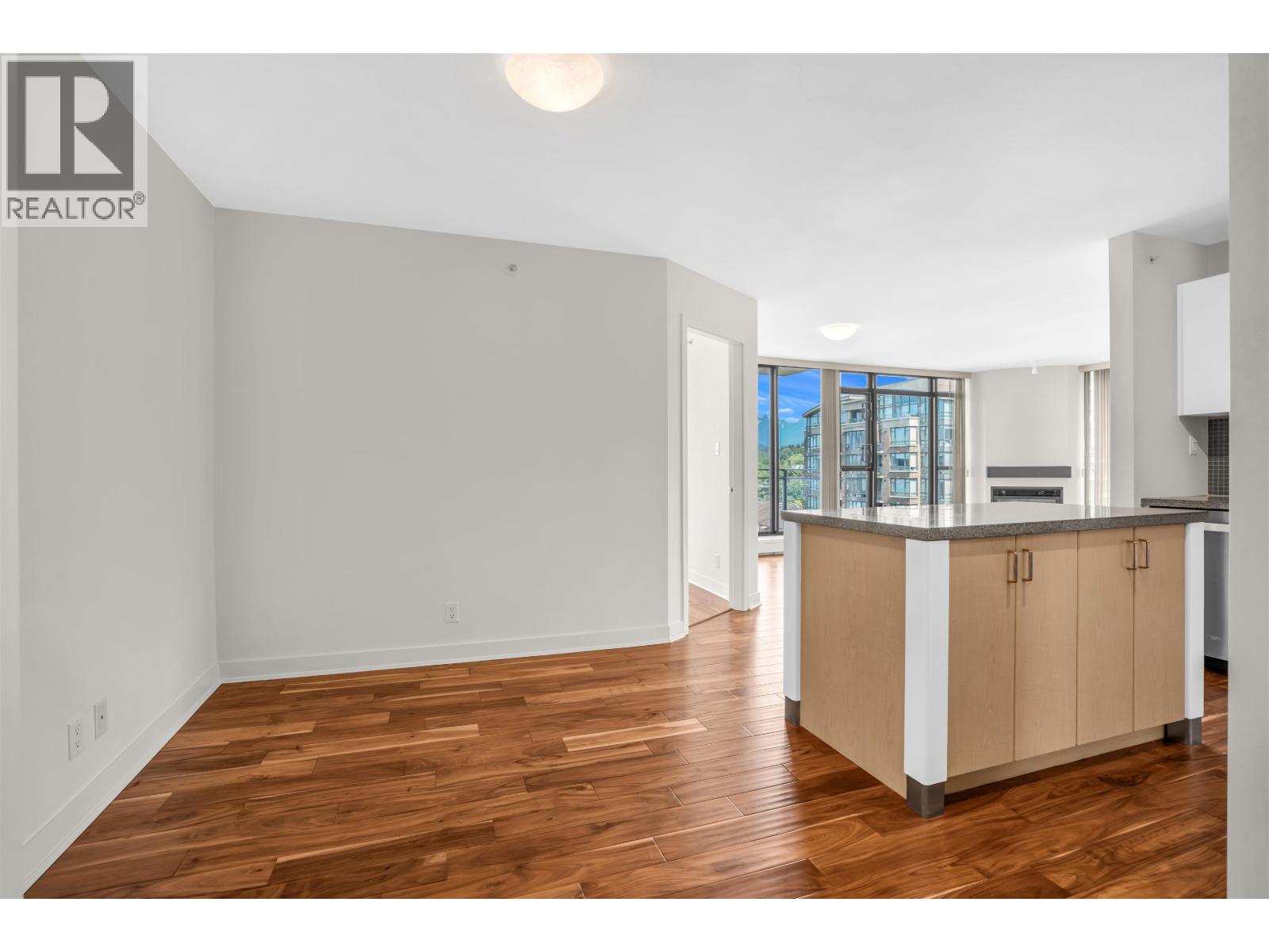 1206 155 W 1 Street, North Vancouver, British Columbia  V7M 3N8 - Photo 15 - R3128650
