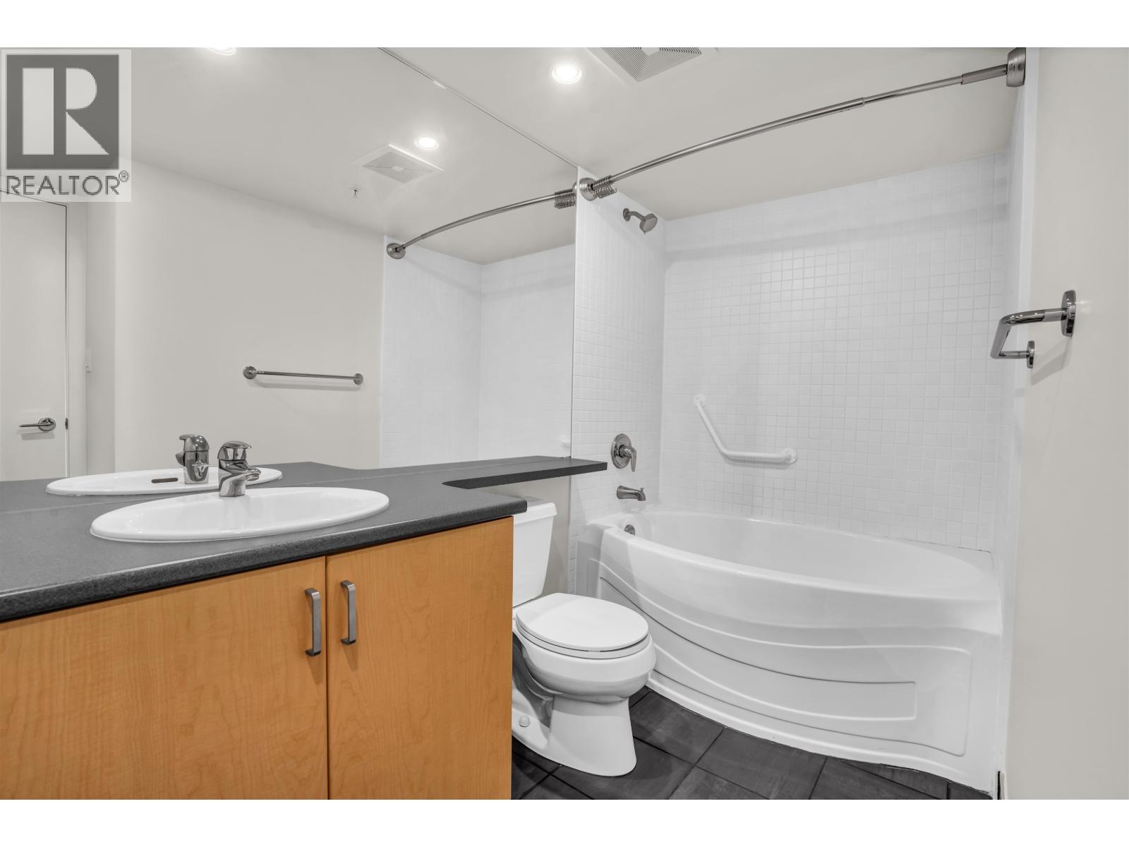 1206 155 W 1 Street, North Vancouver, British Columbia  V7M 3N8 - Photo 21 - R3128650