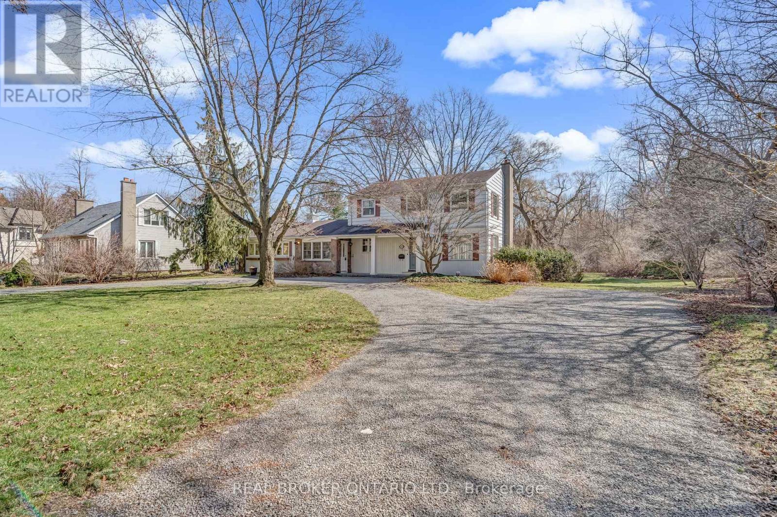 524 MEADOW WOOD ROAD, Mississauga, Ontario