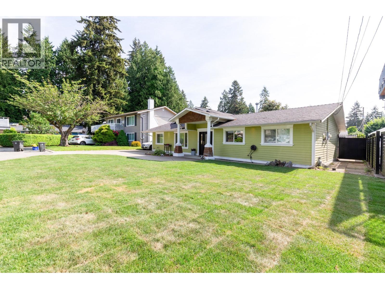 11750 194a Street, Pitt Meadows, British Columbia  V3Y 1G5 - Photo 2 - R3128515