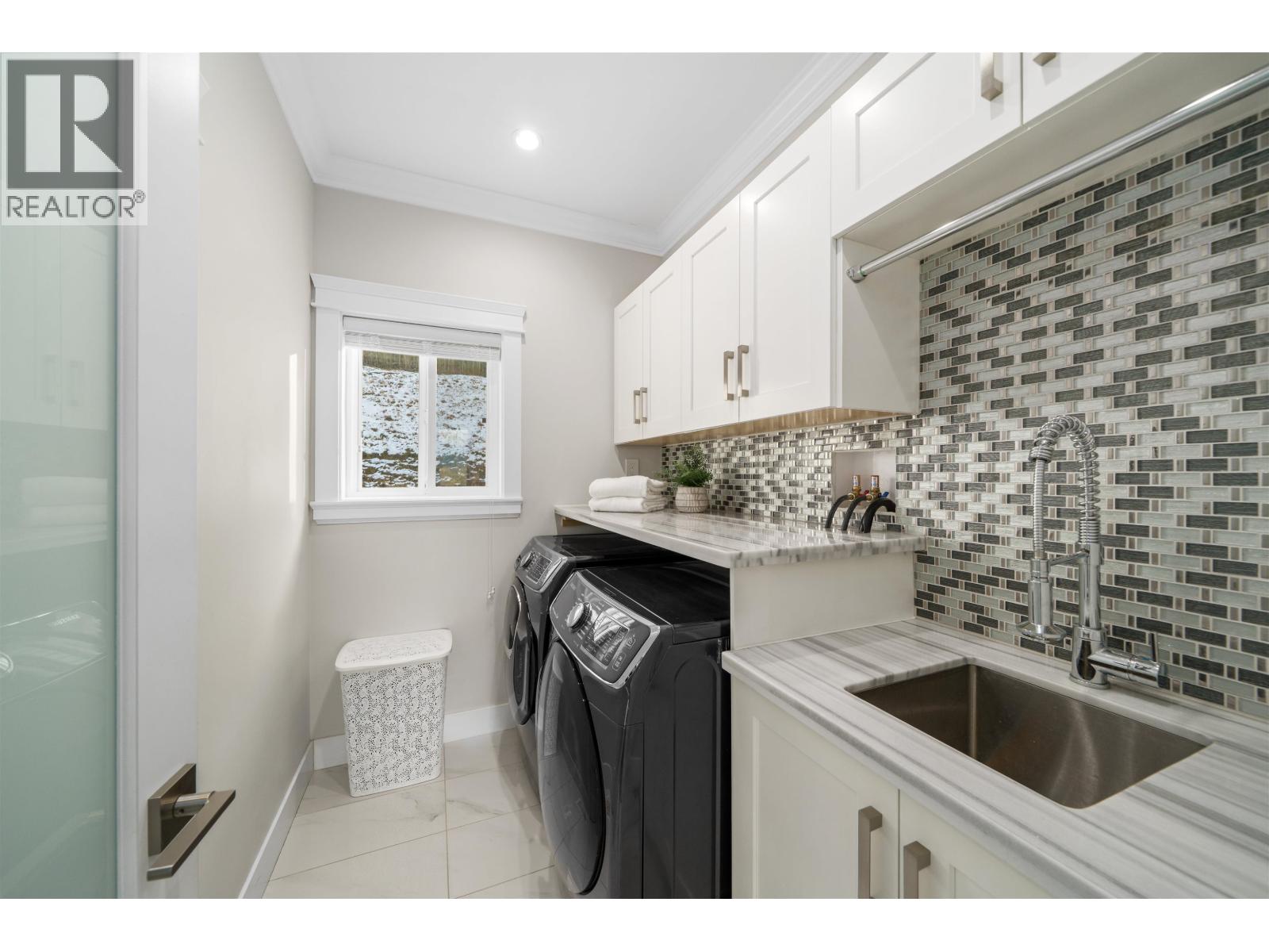 25540 Godwin Drive, Maple Ridge, British Columbia  V2W 1G9 - Photo 27 - R3128694