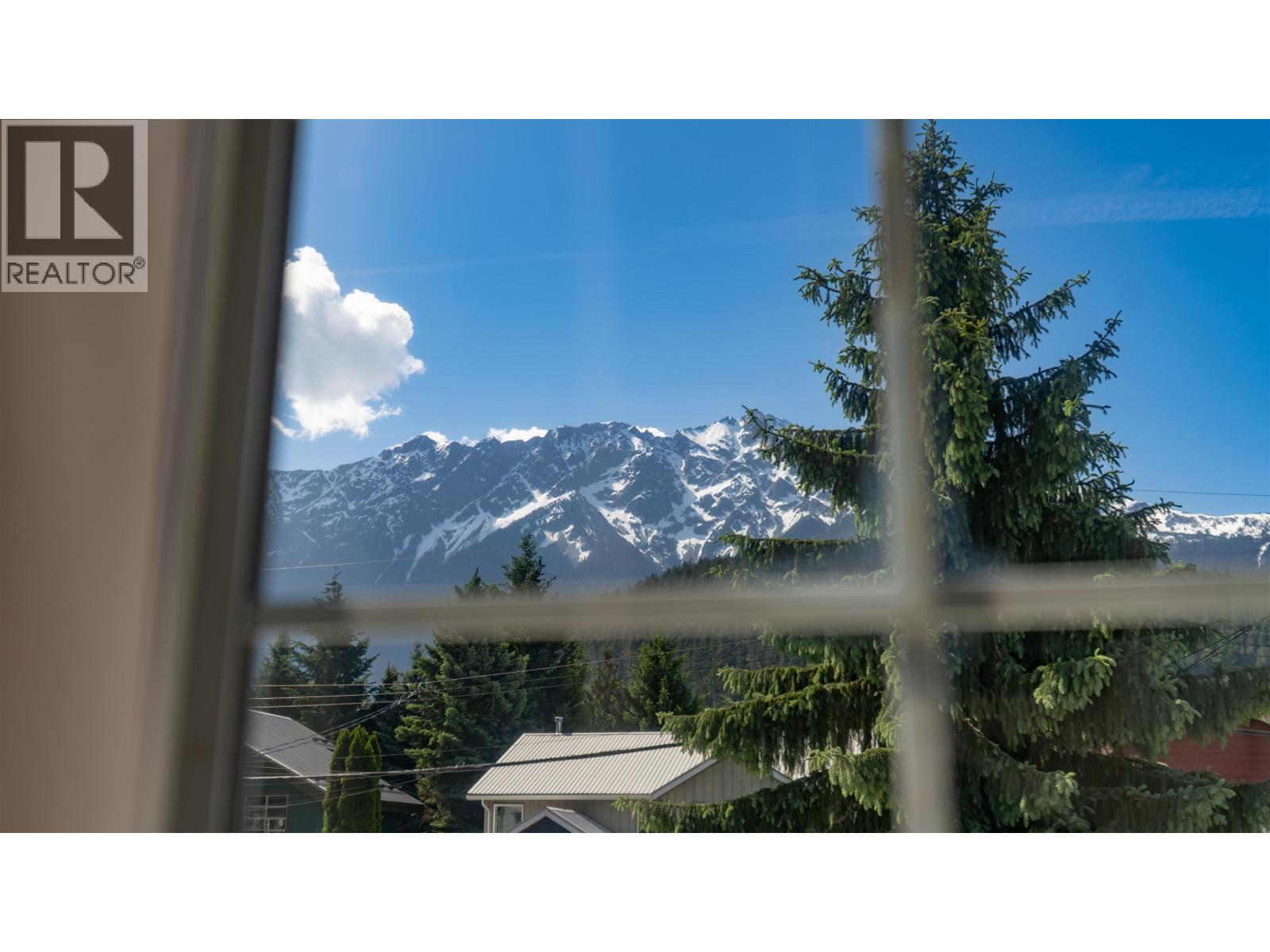 1485 Lupin Street, Pemberton, British Columbia  V0N 2L0 - Photo 29 - R3128741