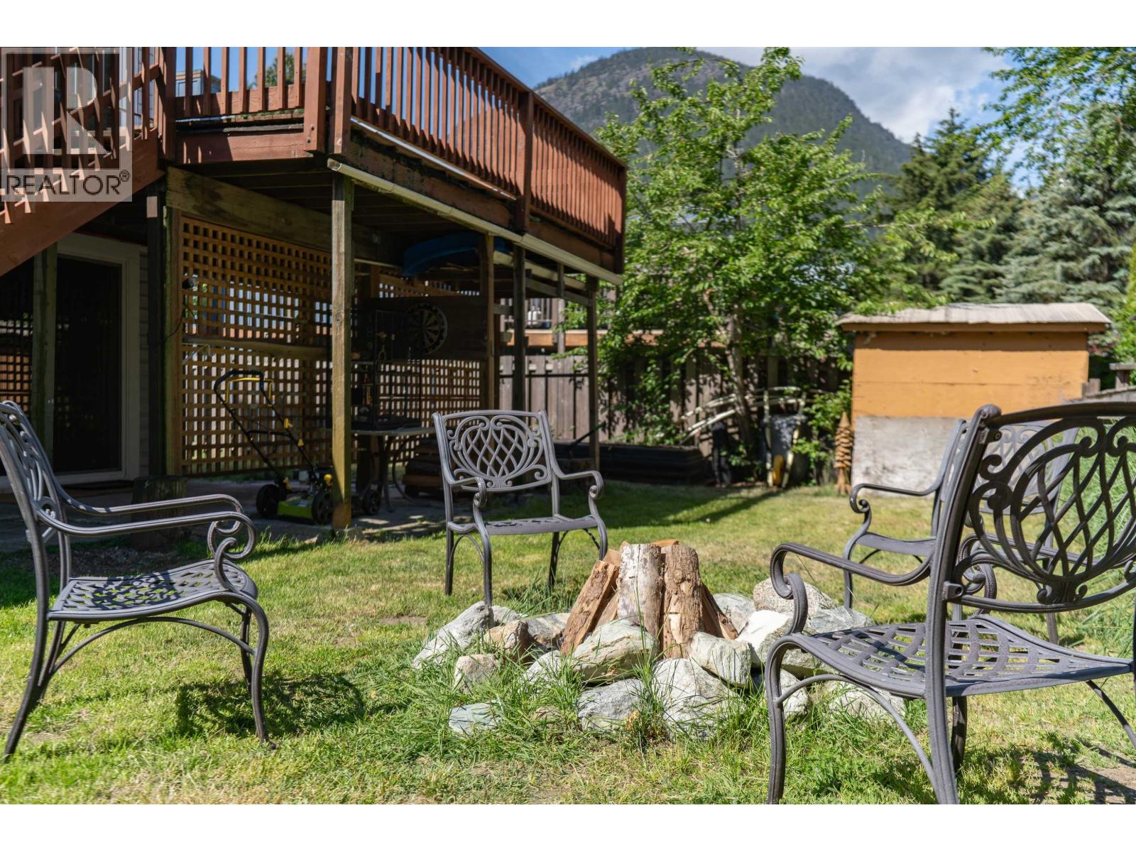 1485 Lupin Street, Pemberton, British Columbia  V0N 2L0 - Photo 33 - R3128741