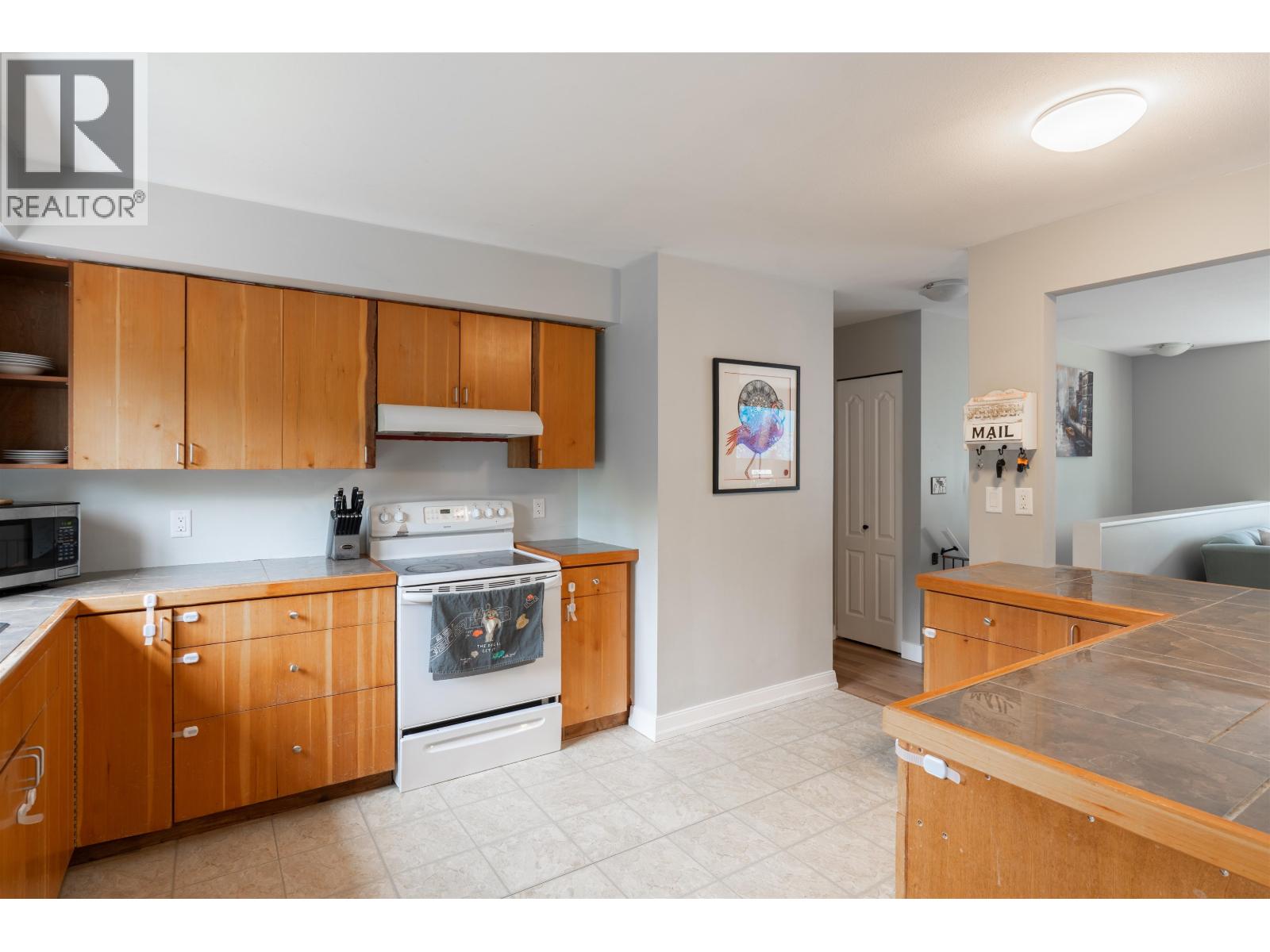 1485 Lupin Street, Pemberton, British Columbia  V0N 2L0 - Photo 7 - R3128741