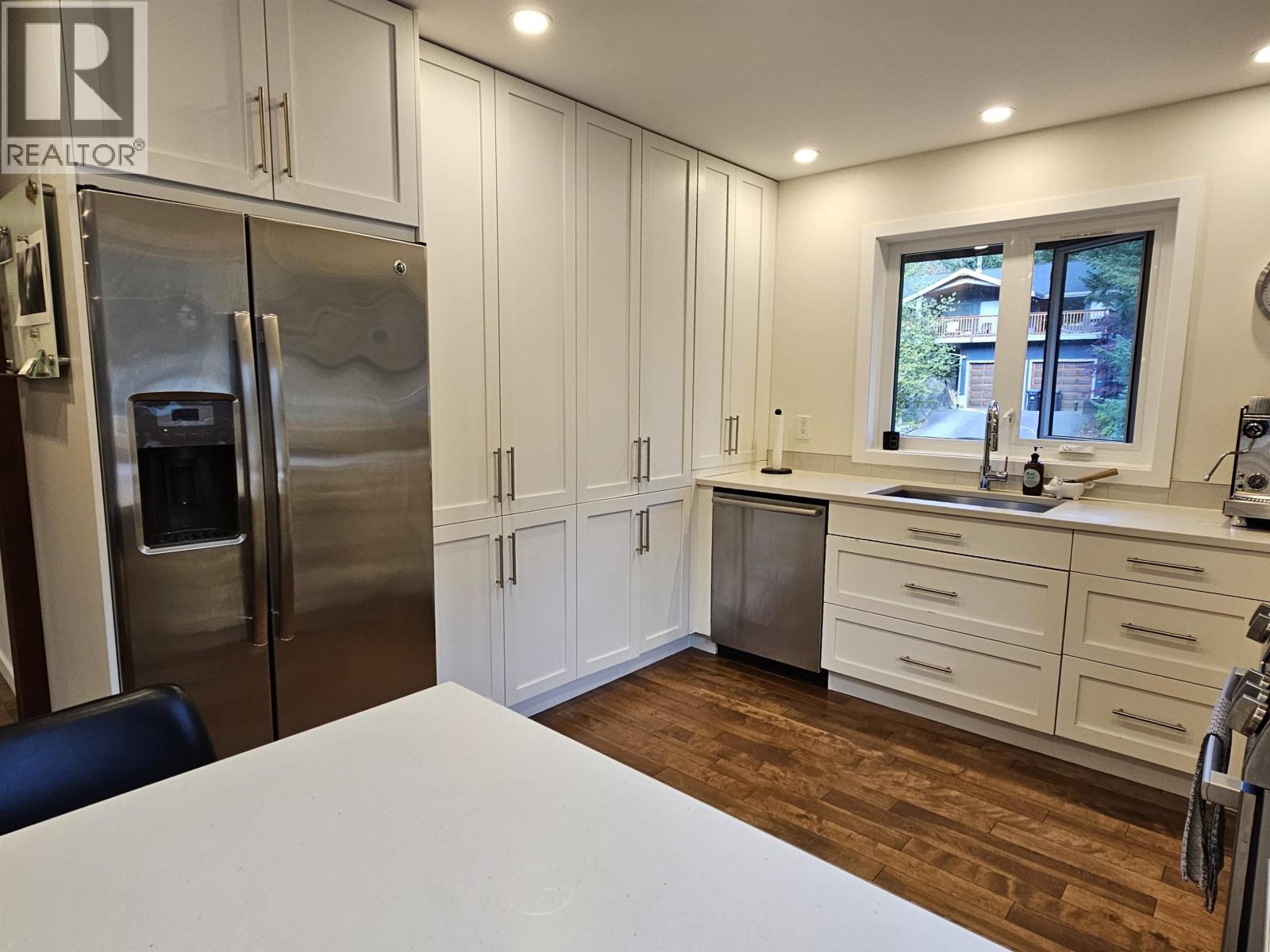 40755 Thunderbird Ridge, Squamish, British Columbia  V0N 1T0 - Photo 6 - R3128300