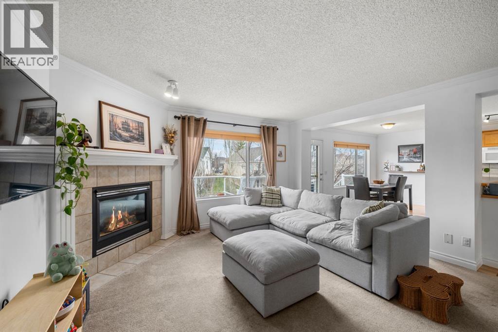 26 Somerset Crescent Sw, Calgary, Alberta  T2Y 3V7 - Photo 6 - A2313017