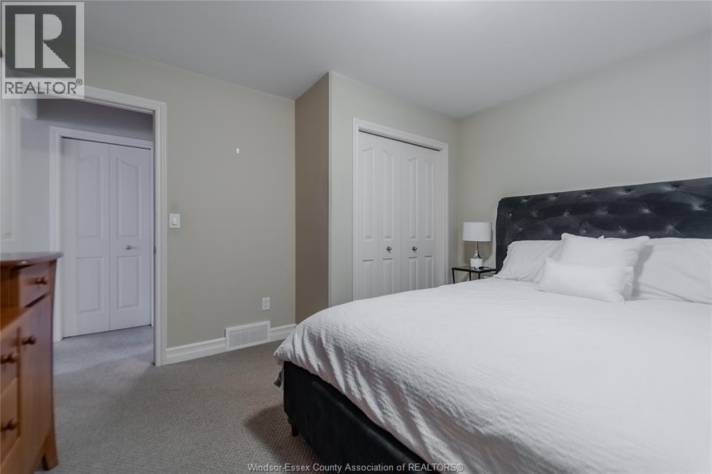 1423 Oakwood, Lakeshore, Ontario N0R 1A0 - Photo 29 - 26012347
