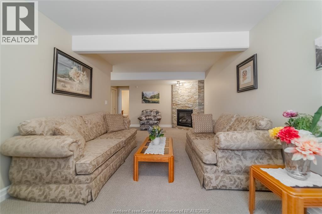 1423 Oakwood, Lakeshore, Ontario N0R 1A0 - Photo 32 - 26012347