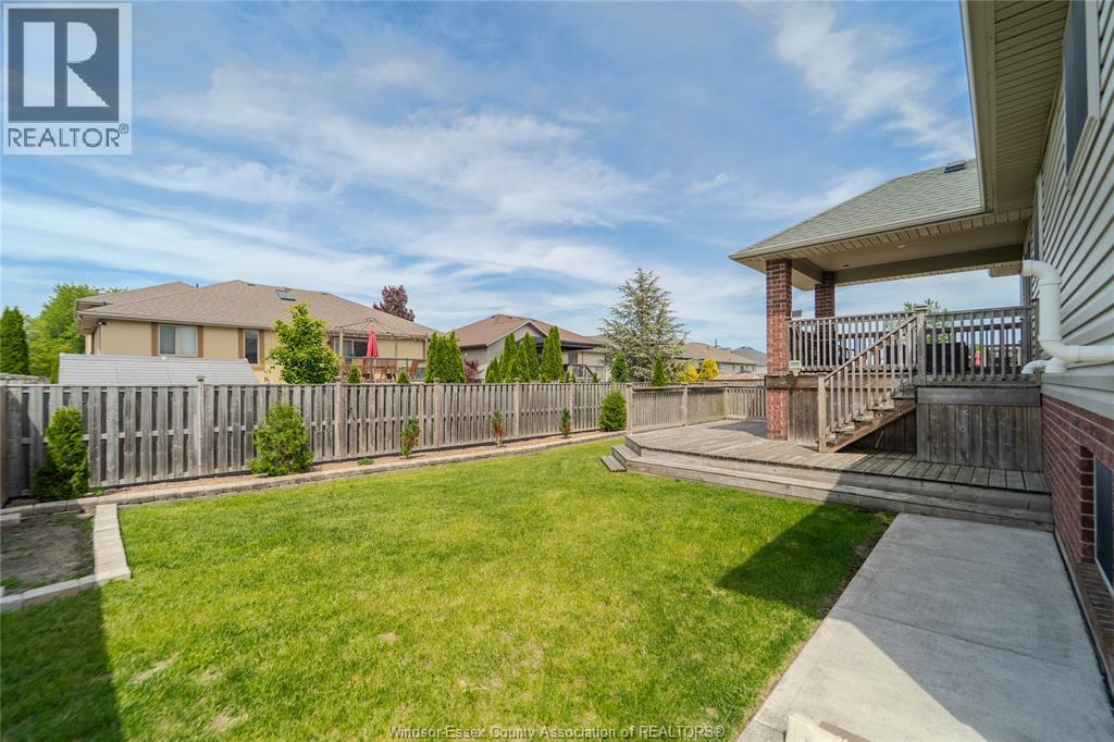 1423 Oakwood, Lakeshore, Ontario N0R 1A0 - Photo 37 - 26012347
