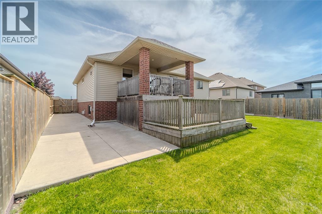 1423 Oakwood, Lakeshore, Ontario N0R 1A0 - Photo 40 - 26012347