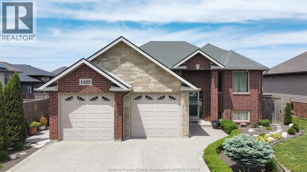 1423 Oakwood, Lakeshore, Ontario N0R 1A0 - Photo 43 - 26012347