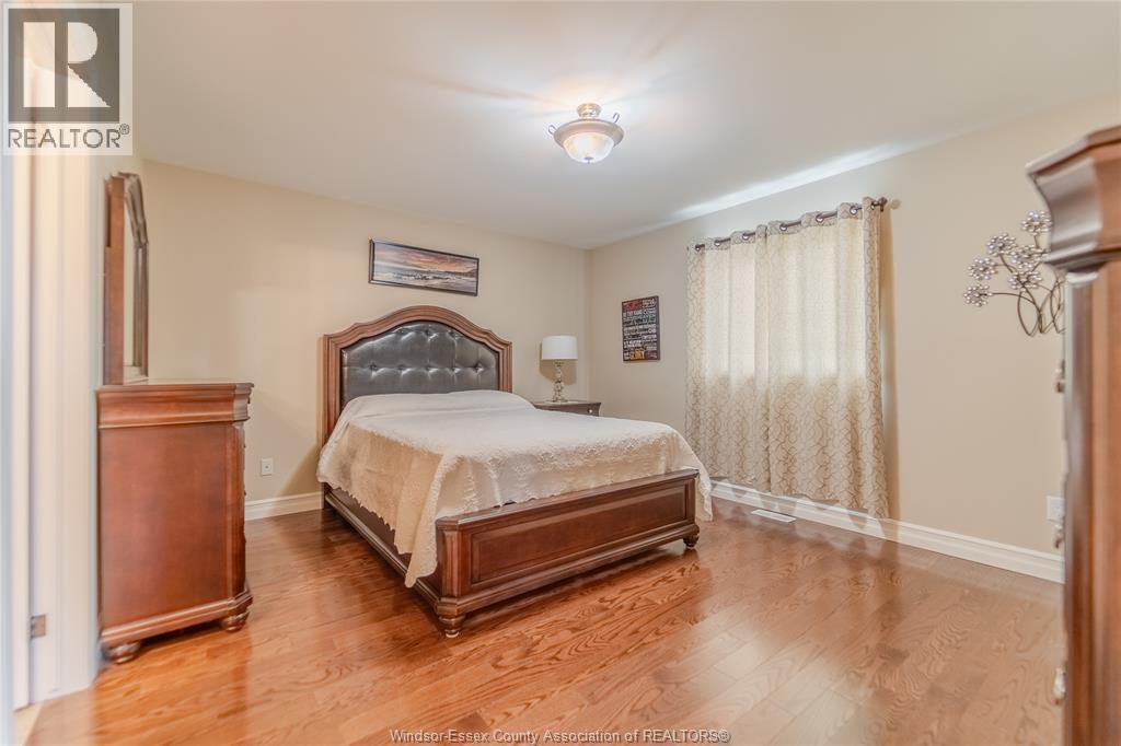 1423 Oakwood, Lakeshore, Ontario N0R 1A0 - Photo 6 - 26012347