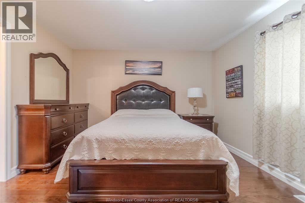 1423 Oakwood, Lakeshore, Ontario N0R 1A0 - Photo 8 - 26012347