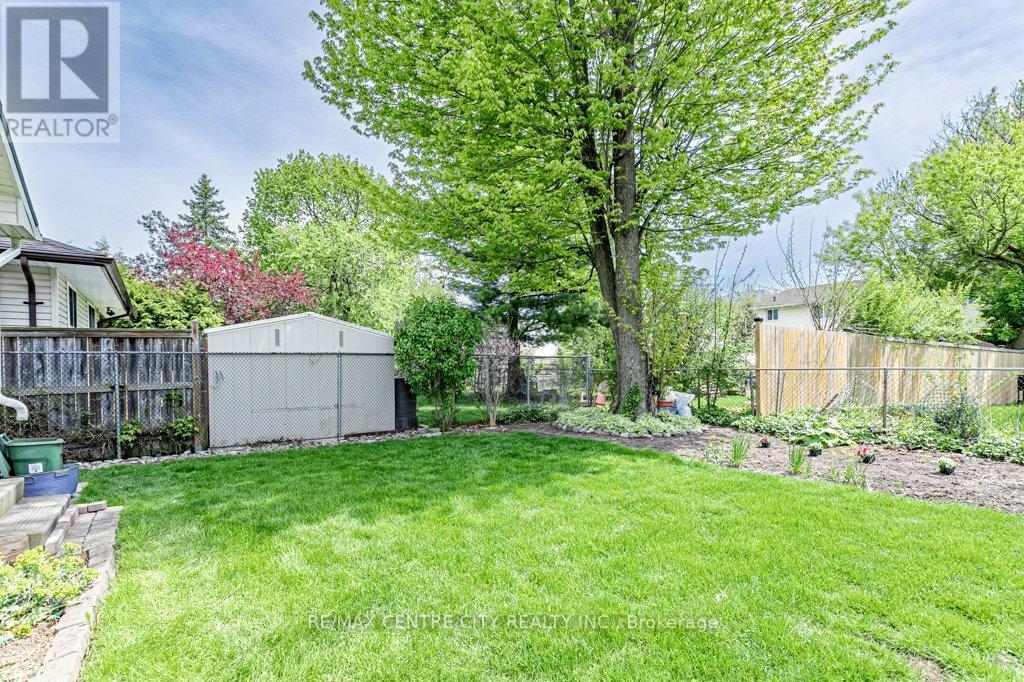 11 Pauline Crescent, London South, Ontario  N6E 2L2 - Photo 28 - X13122314