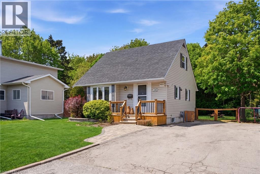 261 Andrew Street, Newmarket, Ontario  L3Y 1H1 - Photo 2 - 40834149