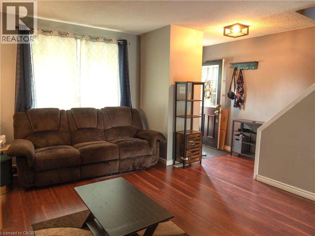 74 Lillian Drive Unit# B, Waterloo, Ontario N2J 4J9 - Photo 4 - 40833165