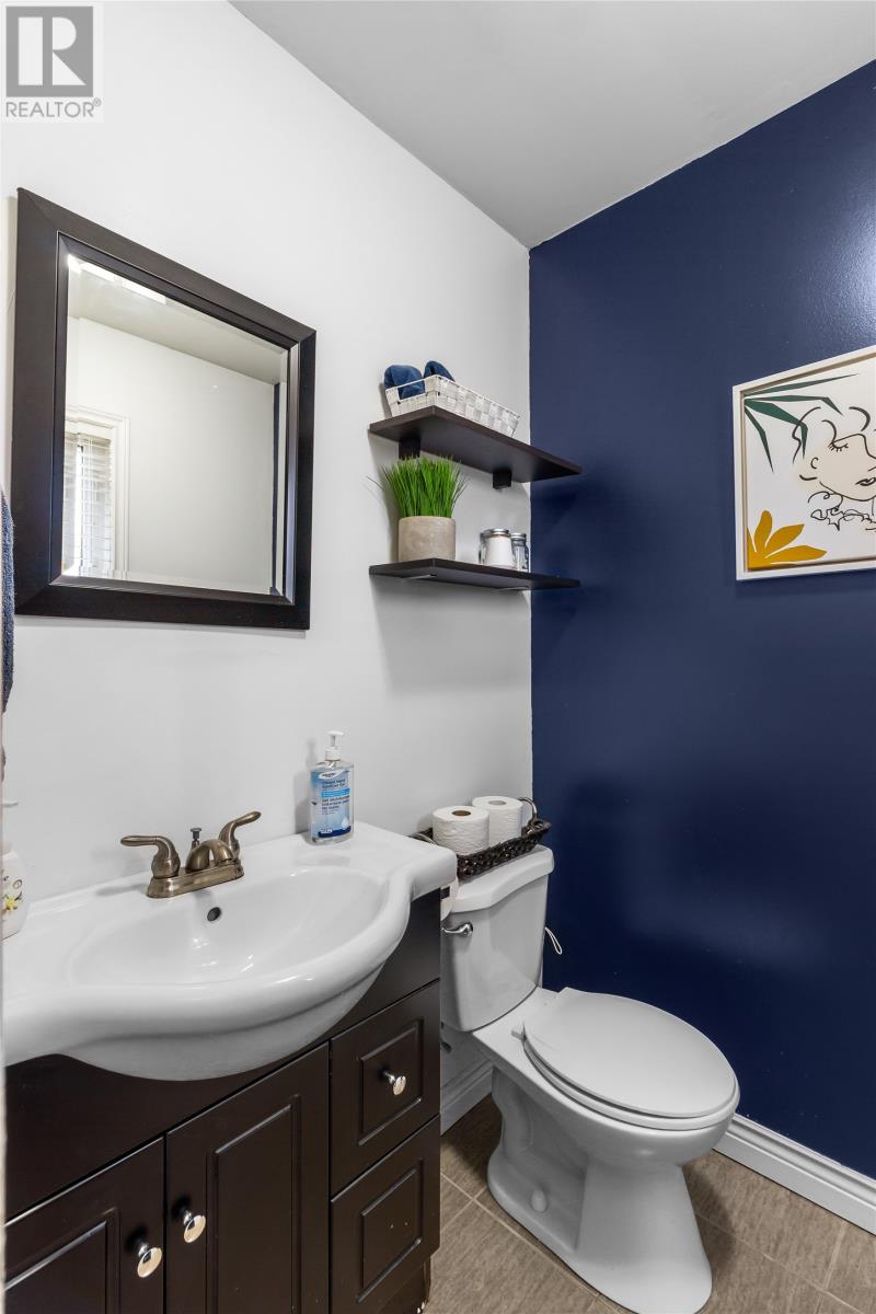 26 Ash Place, Mount Pearl, Newfoundland & Labrador  A1N 2K7 - Photo 4 - 1298124