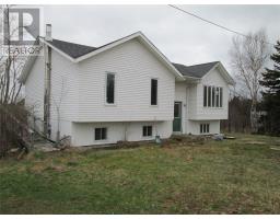 15 Combdens Road