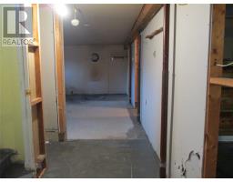 15 Combdens Road