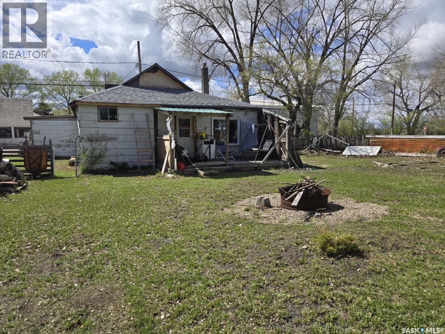 421 4th Street, Chaplin, Saskatchewan  S0H 0V0 - Photo 29 - SK028646