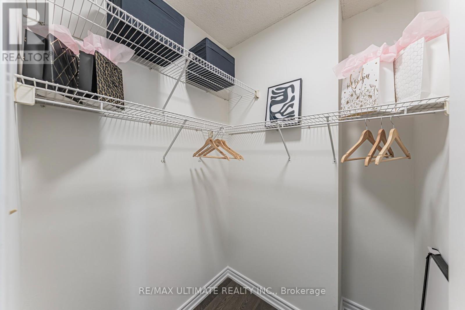 2206 - 10 Queens Quay W, Toronto, Ontario  M5J 2R9 - Photo 31 - C13184738