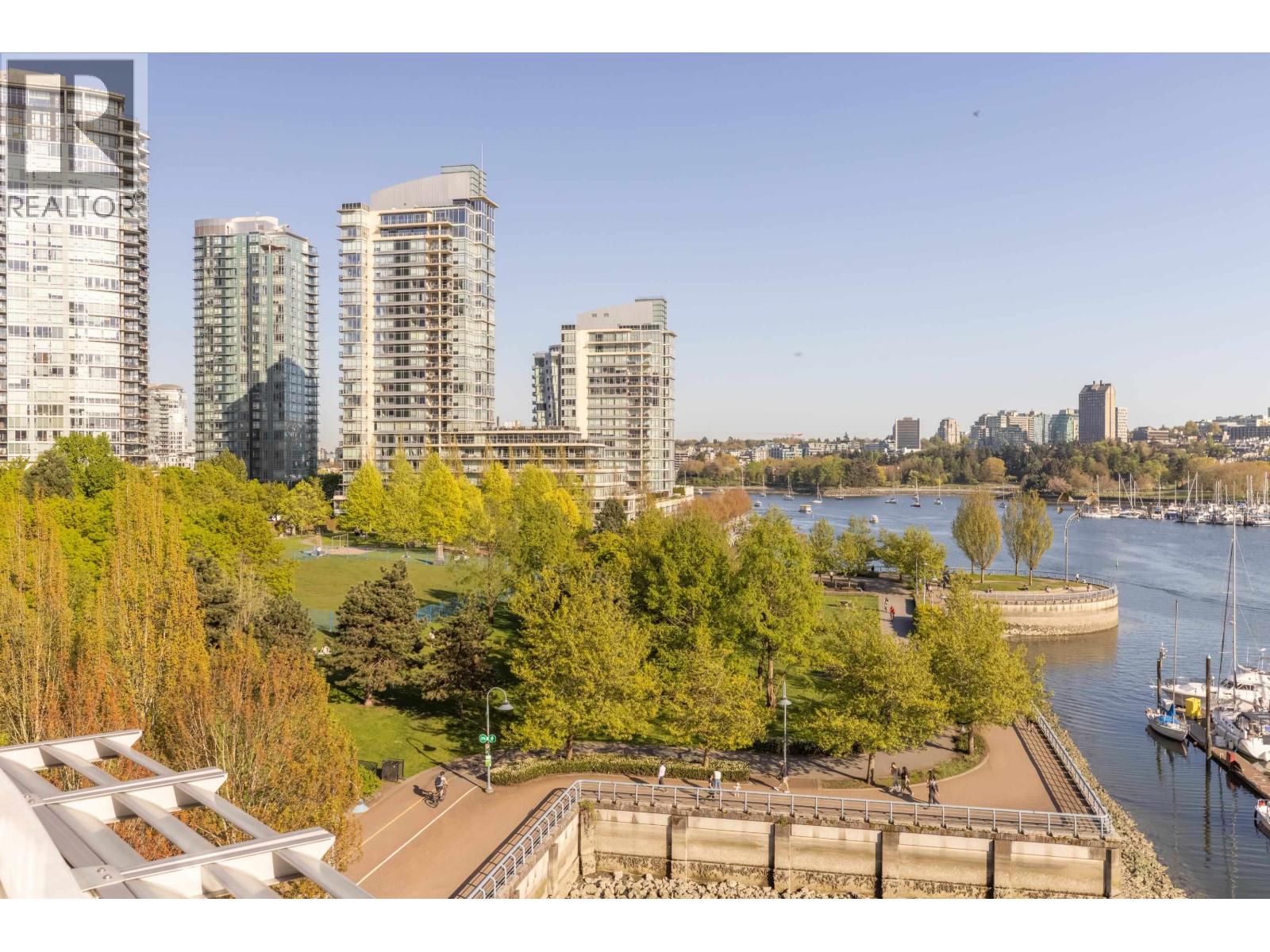 701 628 Kinghorne Mews, Vancouver, British Columbia  V6Z 3H6 - Photo 20 - R3126460