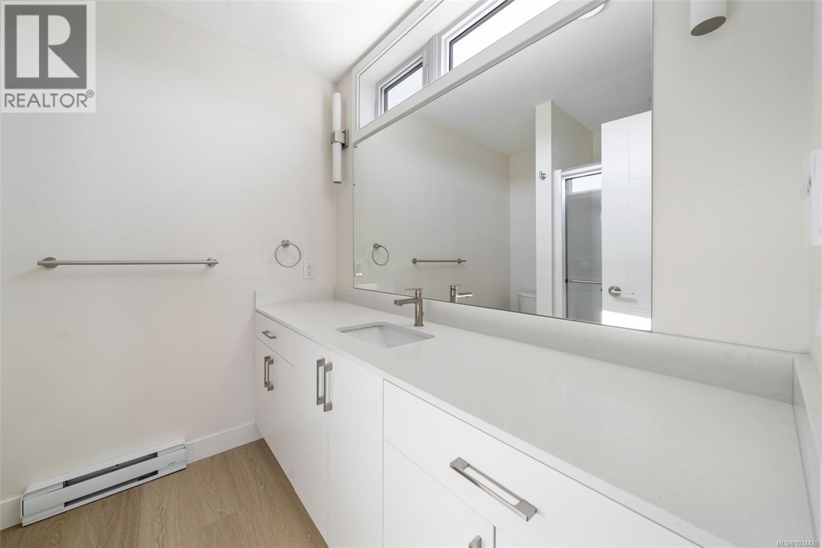 212 777 Station Ave, Langford, British Columbia  V9B 2S1 - Photo 17 - 1034429