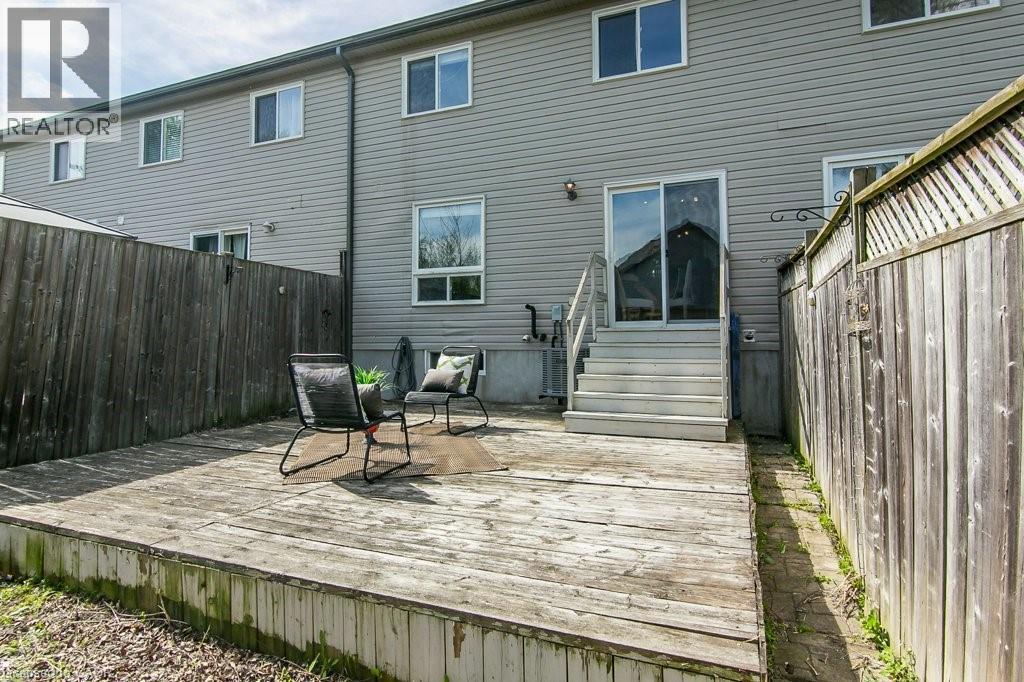 71 Foxglove Crescent, Kitchener, Ontario  N2E 3Y8 - Photo 41 - 40833337