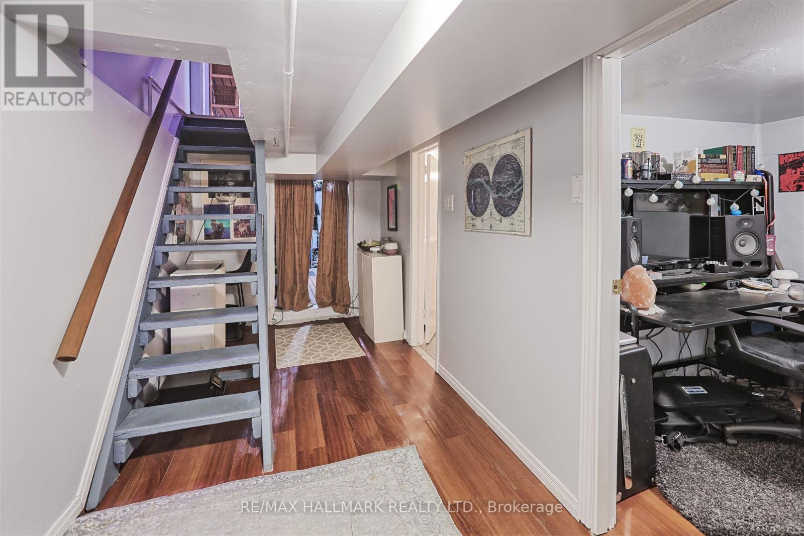 Back - 155 Major Street, Toronto, Ontario  M5S 2K9 - Photo 7 - C13198436