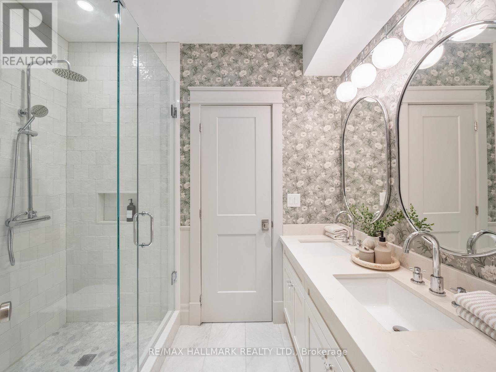 47 Langley Avenue, Toronto, Ontario  M4K 1B4 - Photo 24 - E13198302