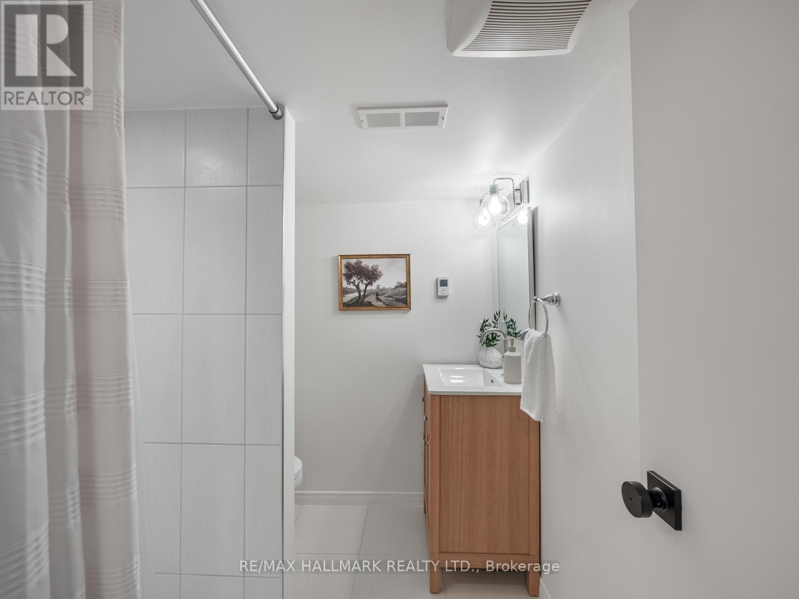 47 Langley Avenue, Toronto, Ontario  M4K 1B4 - Photo 45 - E13198302