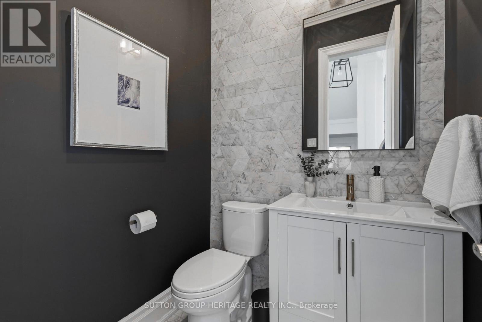 39 Glengowan Street, Whitby, Ontario  L1R 0K9 - Photo 21 - E13198378