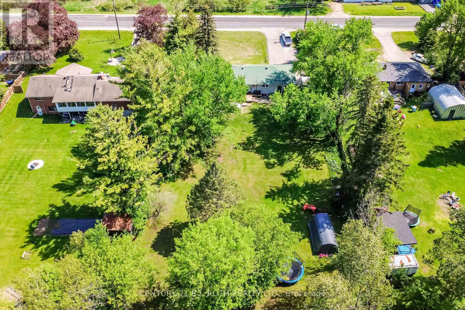7906 Main Street, Adjala-Tosorontio, Ontario  L0M 1J0 - Photo 37 - N13198458