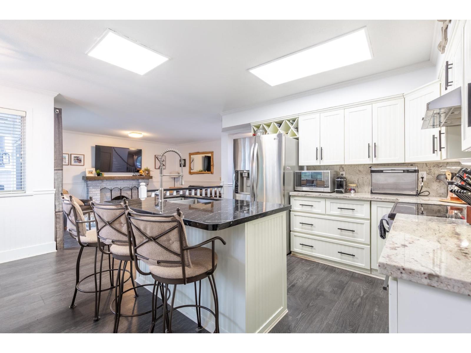 6412 179 Street, Surrey, British Columbia  V3S 7J9 - Photo 9 - R3128543