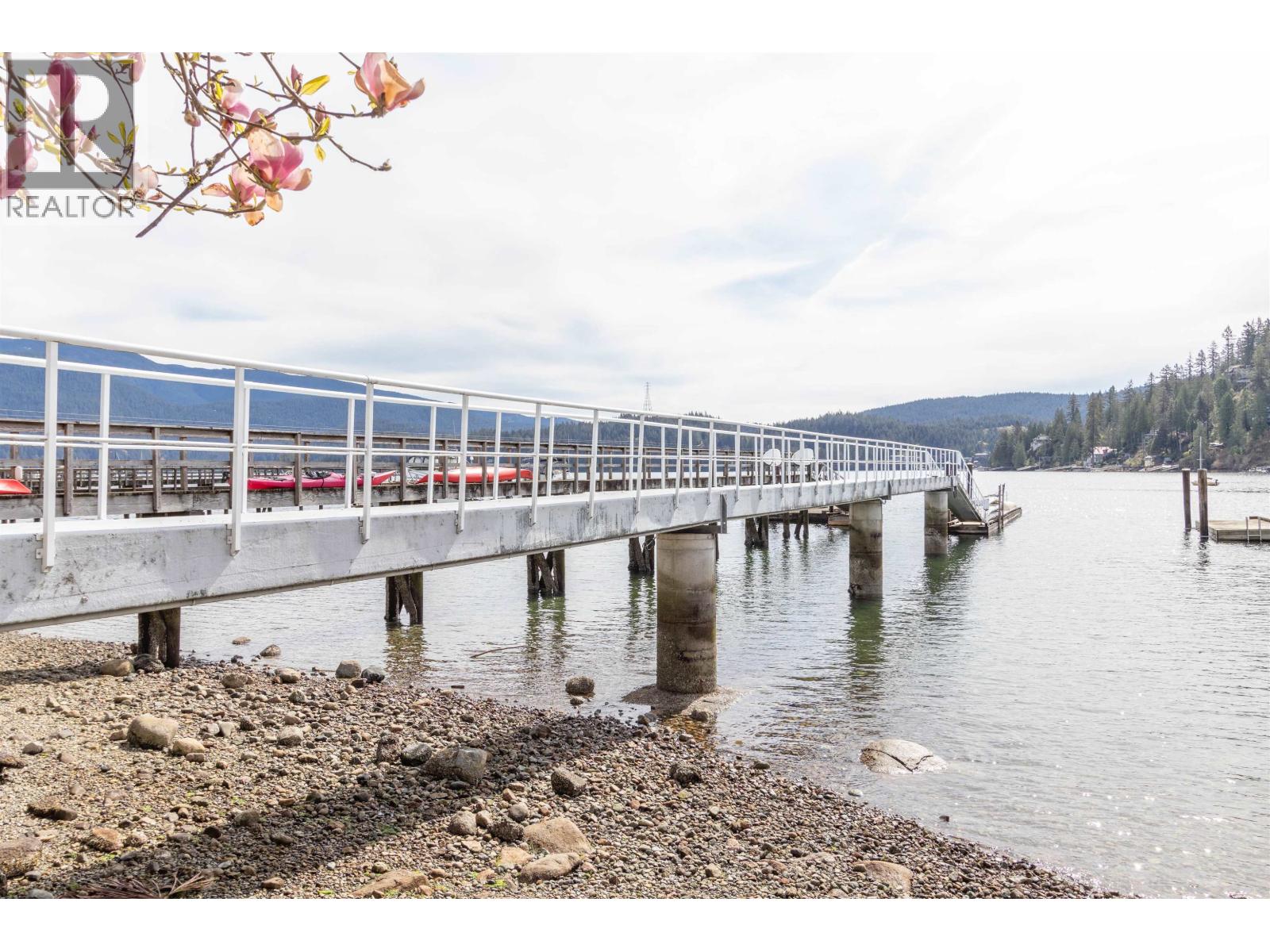 2588 Panorama Drive, North Vancouver, British Columbia  V7G 1V5 - Photo 8 - R3128660