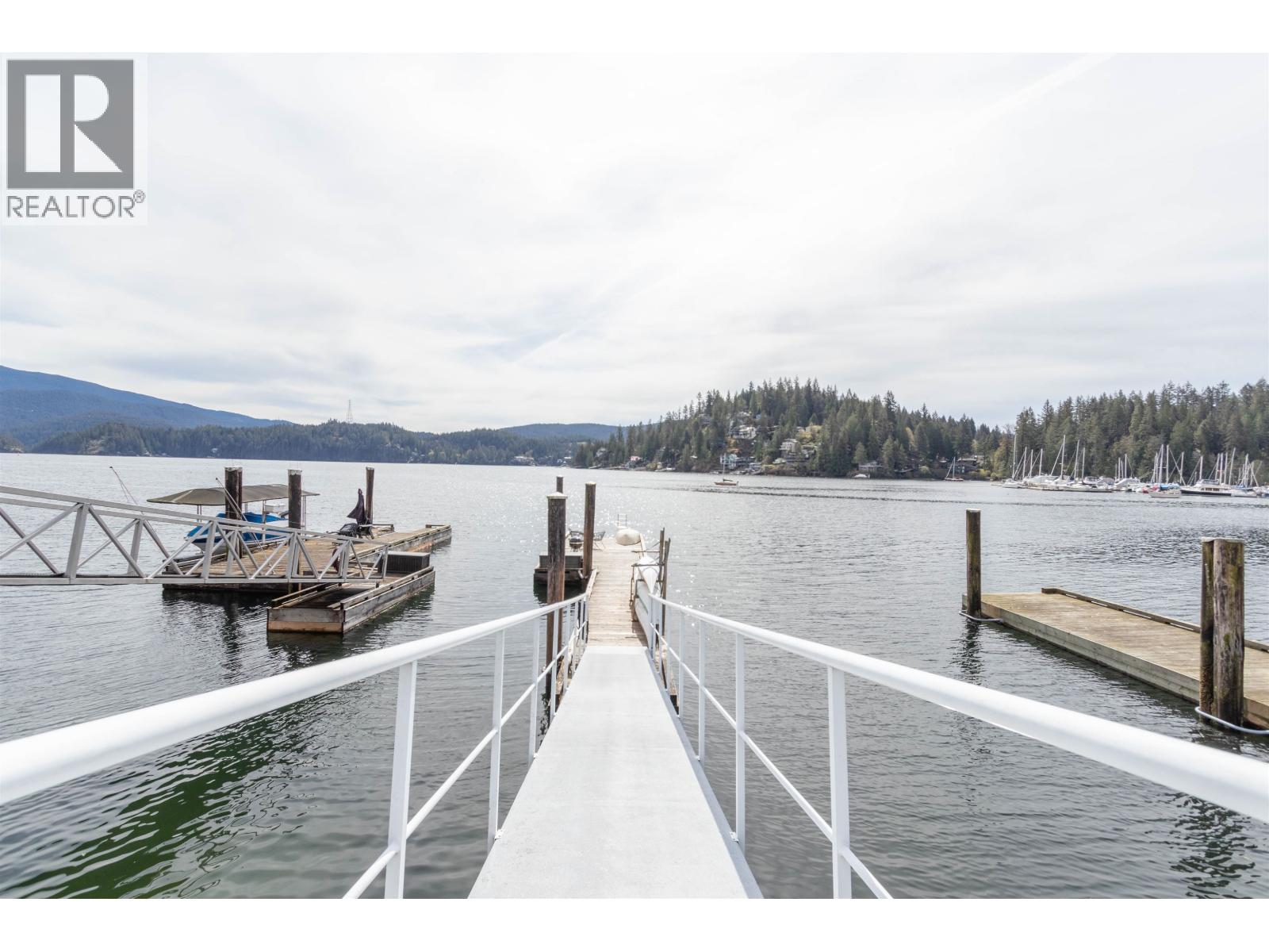 2588 Panorama Drive, North Vancouver, British Columbia  V7G 1V5 - Photo 5 - R3128660