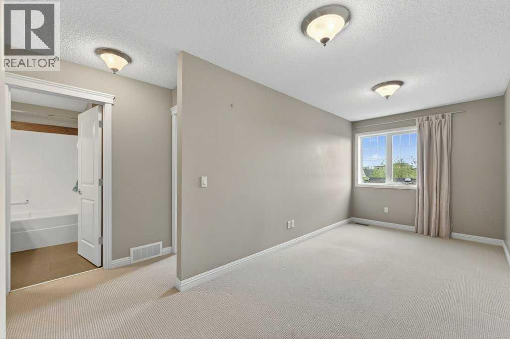 44 Mike Ralph Way Sw, Calgary, Alberta  T3E 0H8 - Photo 22 - A2311472