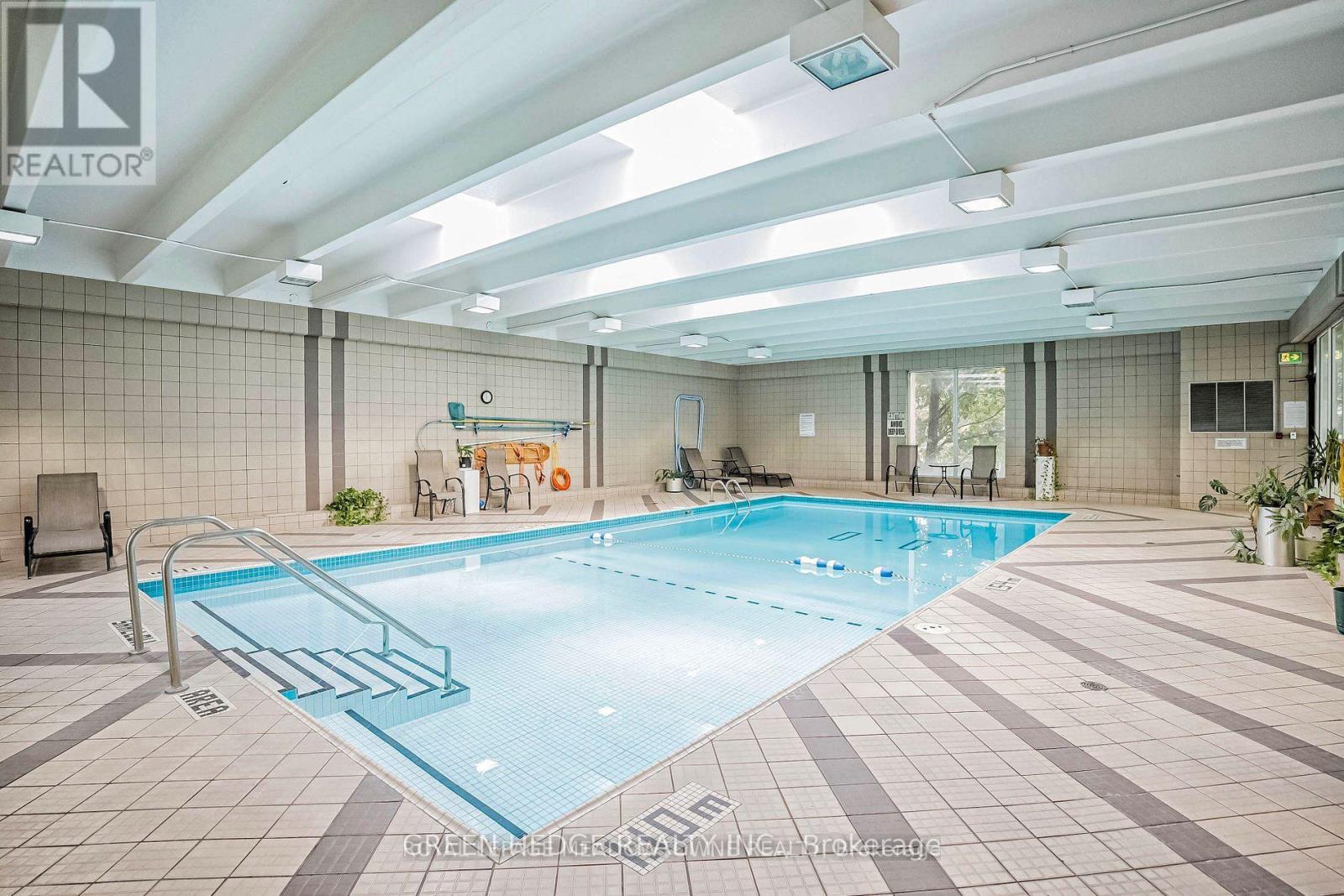 2102 - 3700 Kaneff Crescent, Mississauga, Ontario  L5A 4B8 - Photo 36 - W13051072