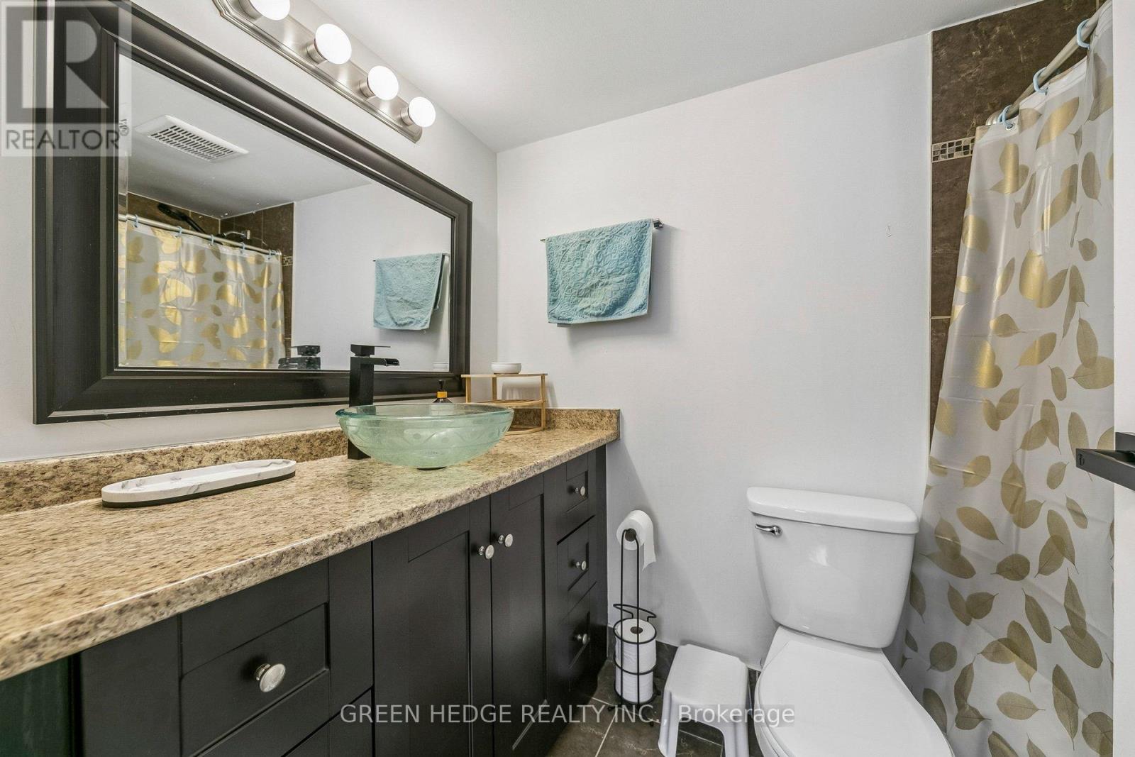 2102 - 3700 Kaneff Crescent, Mississauga, Ontario  L5A 4B8 - Photo 22 - W13051072