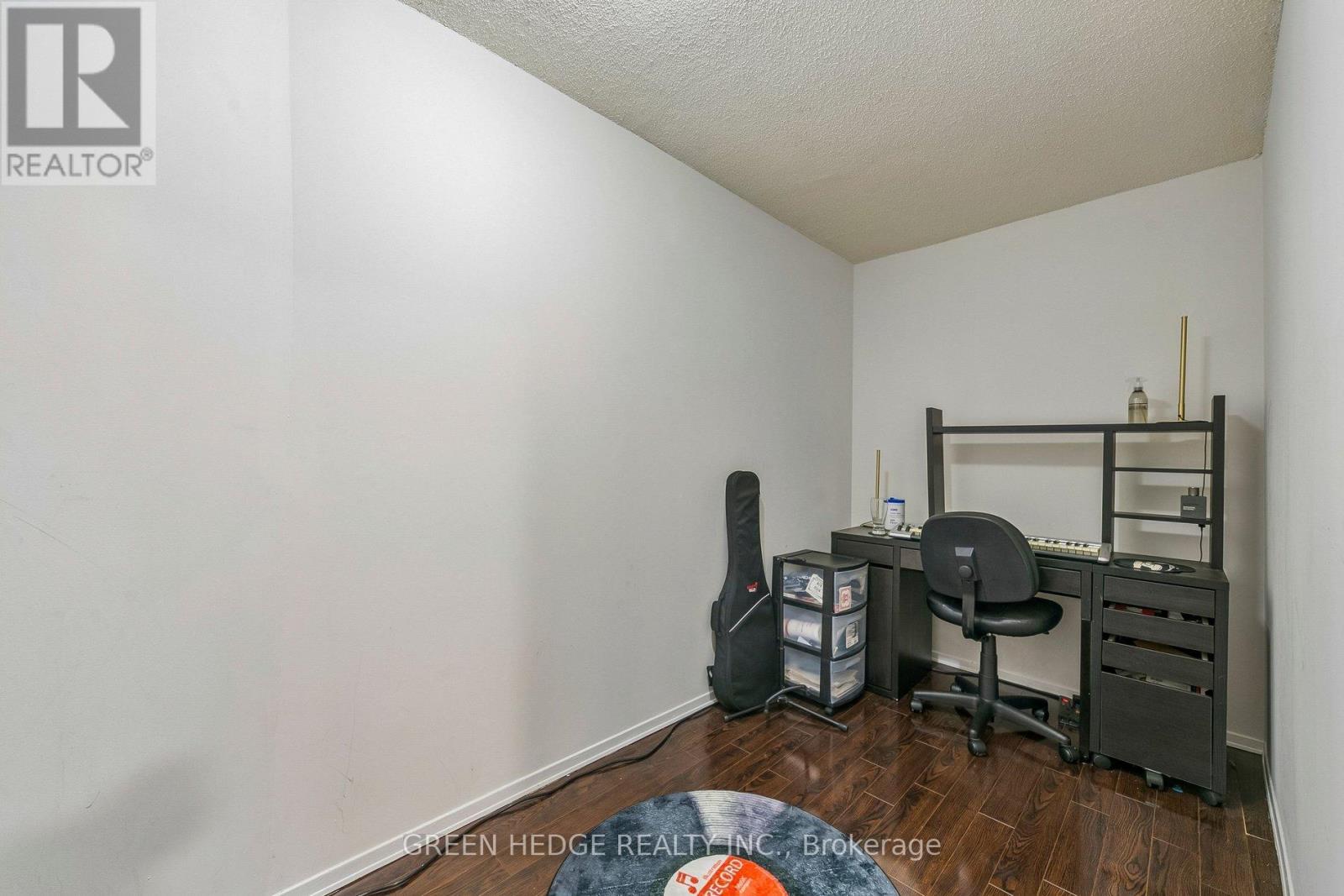 2102 - 3700 Kaneff Crescent, Mississauga, Ontario  L5A 4B8 - Photo 27 - W13051072