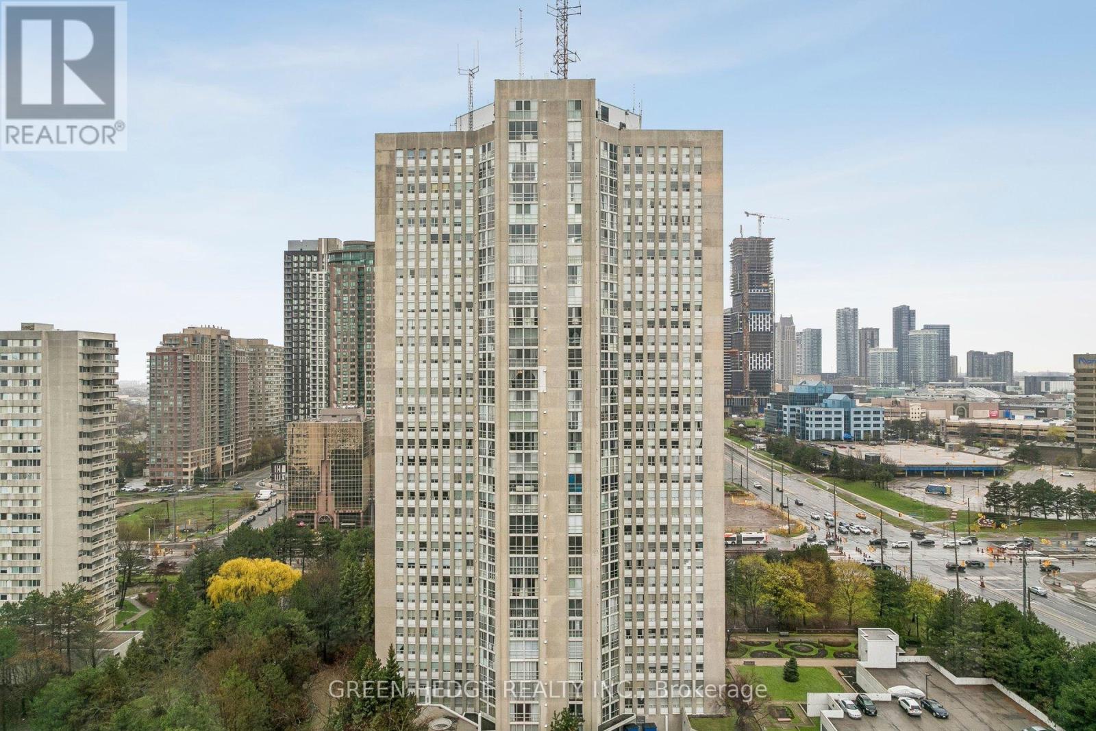 2102 - 3700 Kaneff Crescent, Mississauga, Ontario  L5A 4B8 - Photo 30 - W13051072