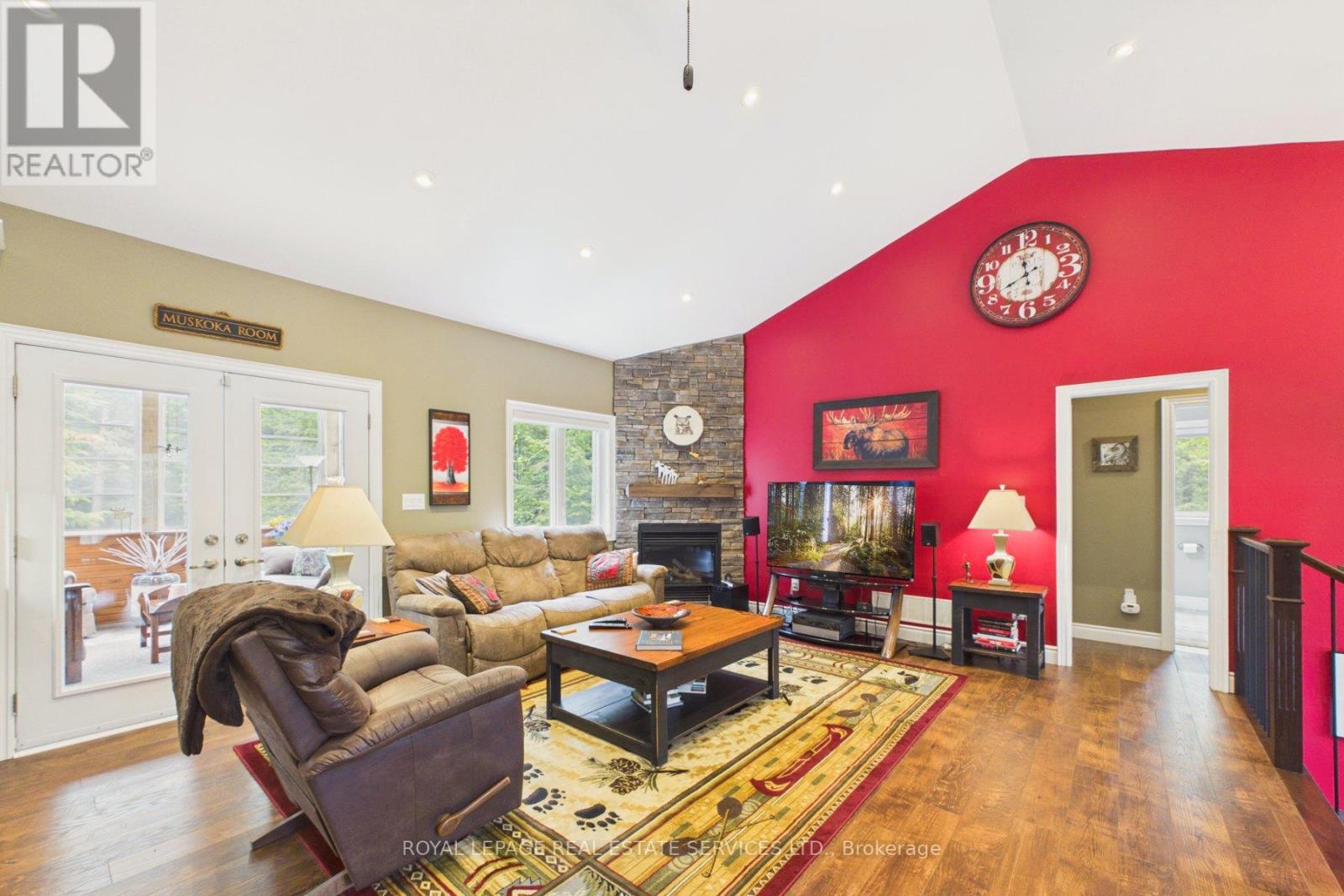 1045 Tower Crescent, Gravenhurst, Ontario  P0E 1G0 - Photo 5 - X13186146