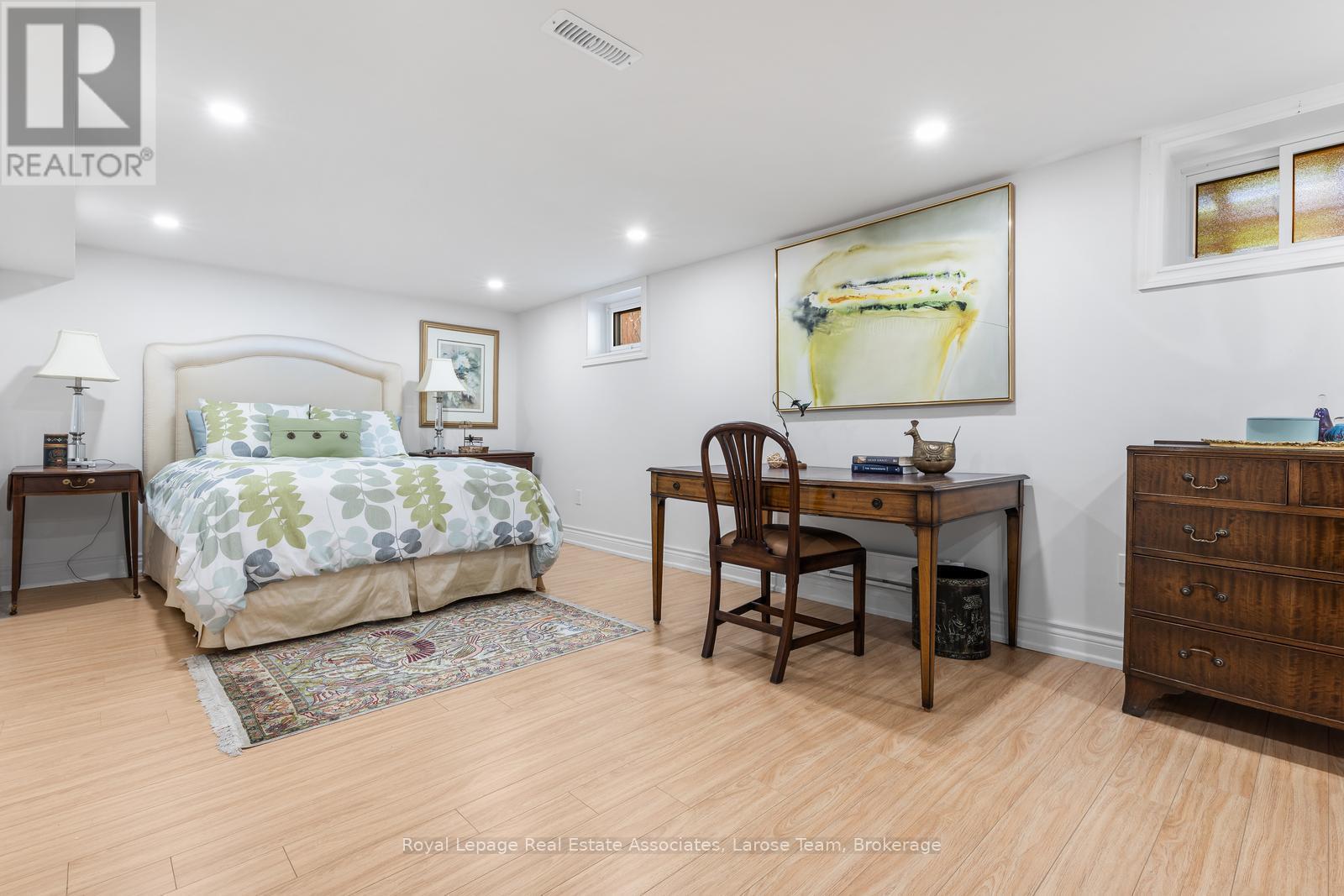 10 Iris Road, Toronto, Ontario  M8V 2G9 - Photo 23 - W13198278