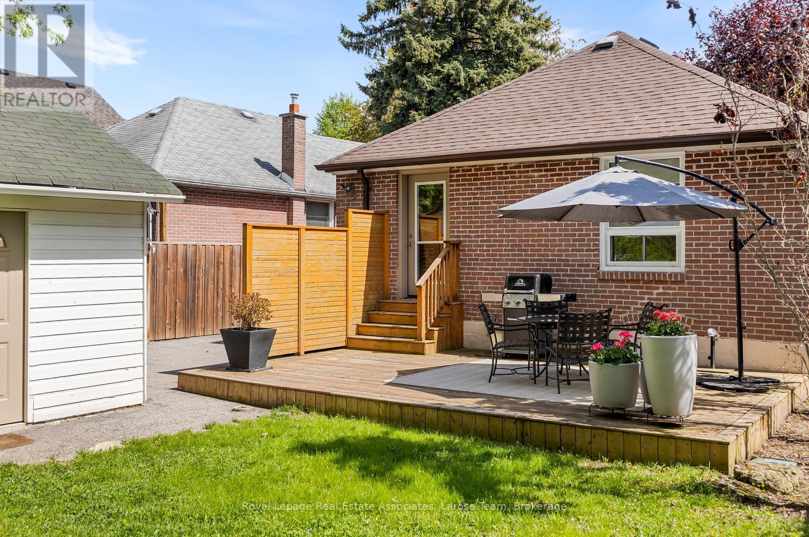 10 Iris Road, Toronto, Ontario  M8V 2G9 - Photo 28 - W13198278