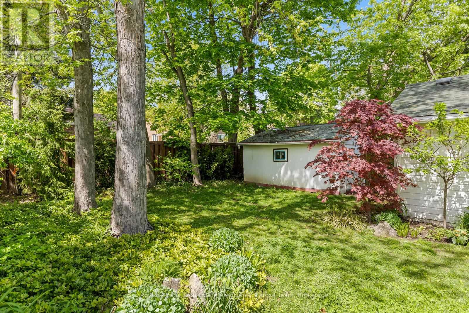 10 Iris Road, Toronto, Ontario  M8V 2G9 - Photo 32 - W13198278