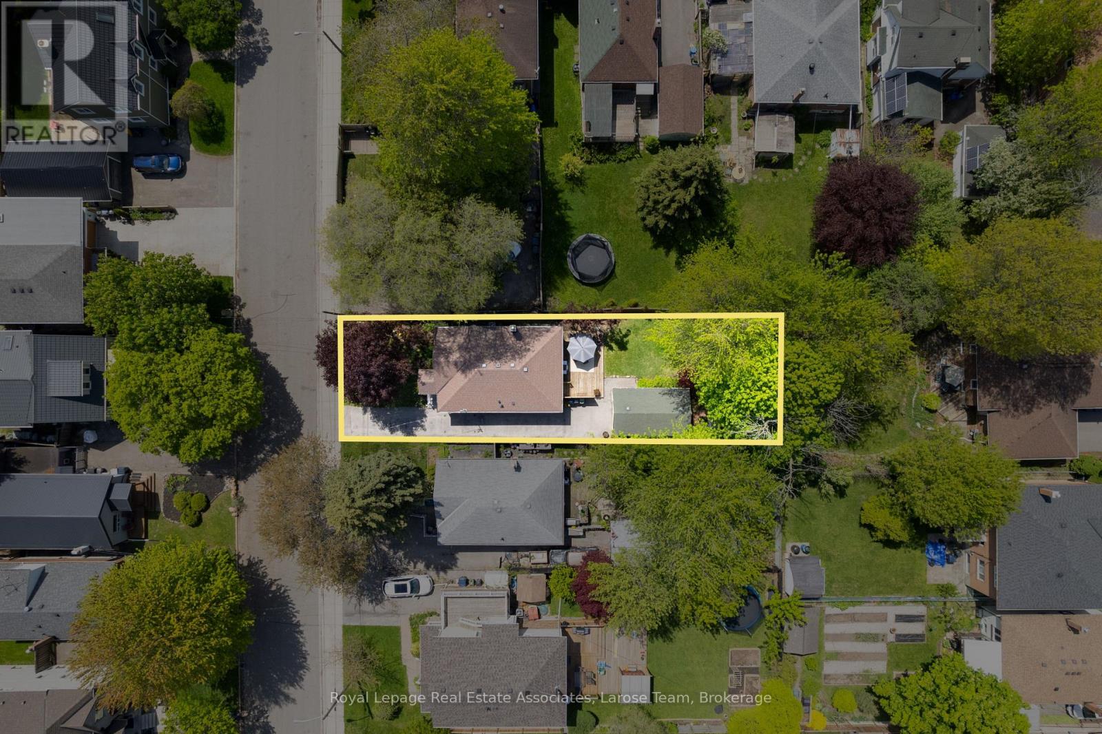 10 Iris Road, Toronto, Ontario  M8V 2G9 - Photo 34 - W13198278
